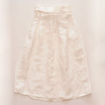 画像をギャラリービューアに読み込む, ヴィンス ホワイト ビッグリボン ロングボタンスカート VINCE WHITE BIG-RIBBON LONG BUTTON SKIRT WOMENS