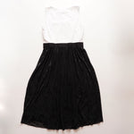 画像をギャラリービューアに読み込む, KARL LAGERFELD PARIS カールラガーフェルド ホワイト×ブラック Vネックロゴチュール ワンピース ドレス WHITE BLACK V-NECK DRESS WOMEN