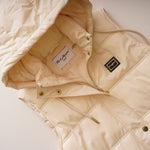 画像をギャラリービューアに読み込む, KARL LAGERFELD PARIS カールラガーフェルド パールオフホワイト パファー べスト OFF WHITE PEARL PUFFER VEST WOMEN
