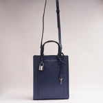 画像をギャラリービューアに読み込む, マークジェイコブス ネイビー×シルバー レザーショルダー&ミニトートバッグ MARC JACOBS NAVY SILVER LEATHER SHOULDER & MINI TOTE BAG WOMENS