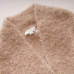 画像をギャラリービューアに読み込む, 【再入荷】ヴィンス ベージュ イタリア製 ブークレー素材 ショールカラーニット VINCE BEIGE BOUCLE SHAWL COLLAR KNIT SWEATER WOMEN