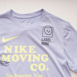 画像をギャラリービューアに読み込む, ナイキ サックス NIKE MOVING CO. ムーヴィング プリントTシャツ NIKE SAX-BLUE PRINT TEE MEN