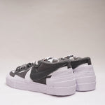 画像をギャラリービューアに読み込む, ナイキブレーザー×サカイ アイロングレー NIKE BLAZER LOW × SACAI IRON GREY SNEAKERS MENS
