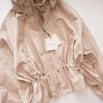 画像をギャラリービューアに読み込む, CK カルバンクライン ジーンズ ベージュ フード付き ピーチタッチ ショート丈 ジャケット CALVIN KLEIN JEANS BEIGE PEACH TOUCH SHORT JACKET WOMENS