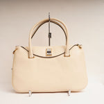 画像をギャラリービューアに読み込む, KARL LAGERFELD PARIS カールラガーフェルド L クリーム レザー ハンドバッグ&ショルダーバッグ CREAM LEATHER HAND BAG & SHOULDER BAG ラージ