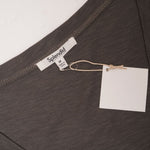 画像をギャラリービューアに読み込む, スプレンディッド カーキグレー 同色異素材 オスロサテン Vネック Tシャツ カットソー SPLENDID KHAKI-GRAY OSLO SATIN V-NECK TEE WOMENS