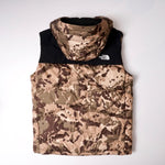 画像をギャラリービューアに読み込む, ノースフェイス ベージュ迷彩柄×ブラック フード付き 550フィル ダウンベスト THE NORTH FACE BEIGE CAMOUFLAGE BLACK BALHAM 550 DOWN VEST USA WOMENS