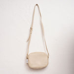 画像をギャラリービューアに読み込む, J.CREW ジェークルー アイボリー ペブルドレザーカメラバッグ PEBBLED LEATHER CAMERA BAG