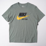 画像をギャラリービューアに読み込む, NIKE NEW YORK SWOOSH ナイキ ニューヨーク限定 グリーン スウッシュ Tシャツ GREEN TEE T-SHIRT