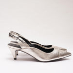 画像をギャラリービューアに読み込む, KARL LAGERFELD PARIS カールラガーフェルド シルバー バックストラップ パンプス SILVER PUMPS WOMEN
