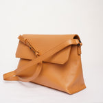 画像をギャラリービューアに読み込む, セブンフォーオールマンカインド チェーン付き キャメル レザー ショルダーバッグ 7 FOR ALL MANKIND BROWN LEATHER SHOULDER BAG