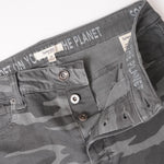 画像をギャラリービューアに読み込む, スプレンディッド カモフラージュ柄 エコ ハイライズ ストレッチ カットオフ パンツ SPLENDID ECO CAMOUFLAGE CUT-OFF PANTS WOMENS