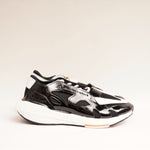 画像をギャラリービューアに読み込む, アディダス ステラマッカートニー ブラック ウルトラブースト22 ADIDAS × STELLA MCCARTNEY BLACK ULTRA BOOST 22 SNEAKERS WOMEN