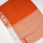 画像をギャラリービューアに読み込む, アドラーブル アルパカストール オフホワイト オレンジ ADOLUVLE QUADRANT ORANGE OFF ALPACA 100% SHAWL
