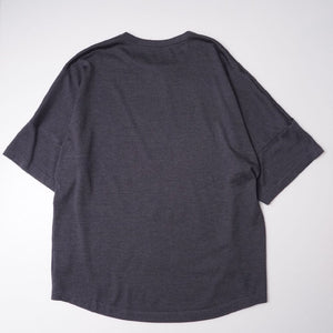 アドラーブル チャコールグレー ビッグシルエット クルーネック Tシャツ ADOLUVLE C.GRAY DROP-SHOULDER CREW-NECK TEE