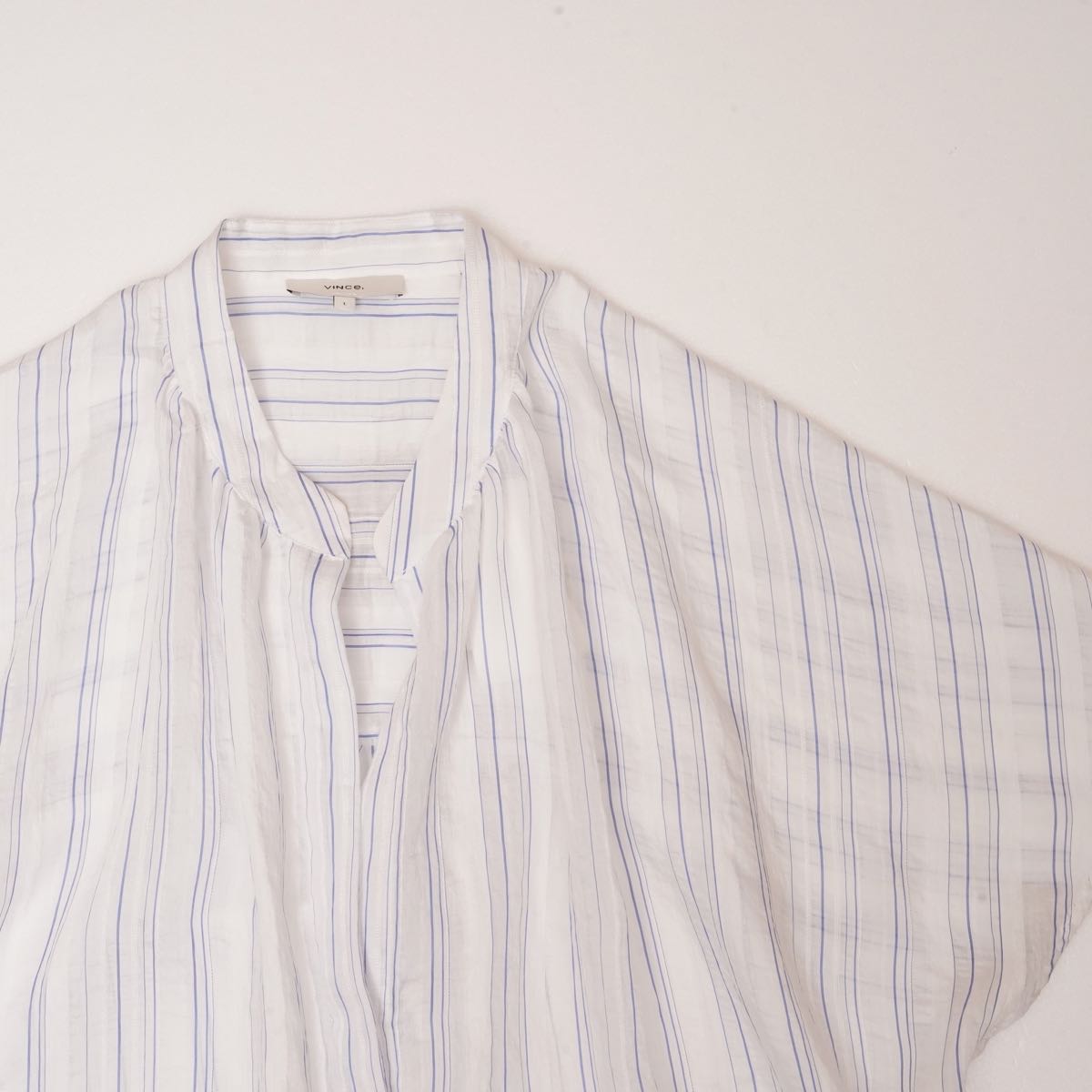 【WOMEN】Vince. Stripe Blouse