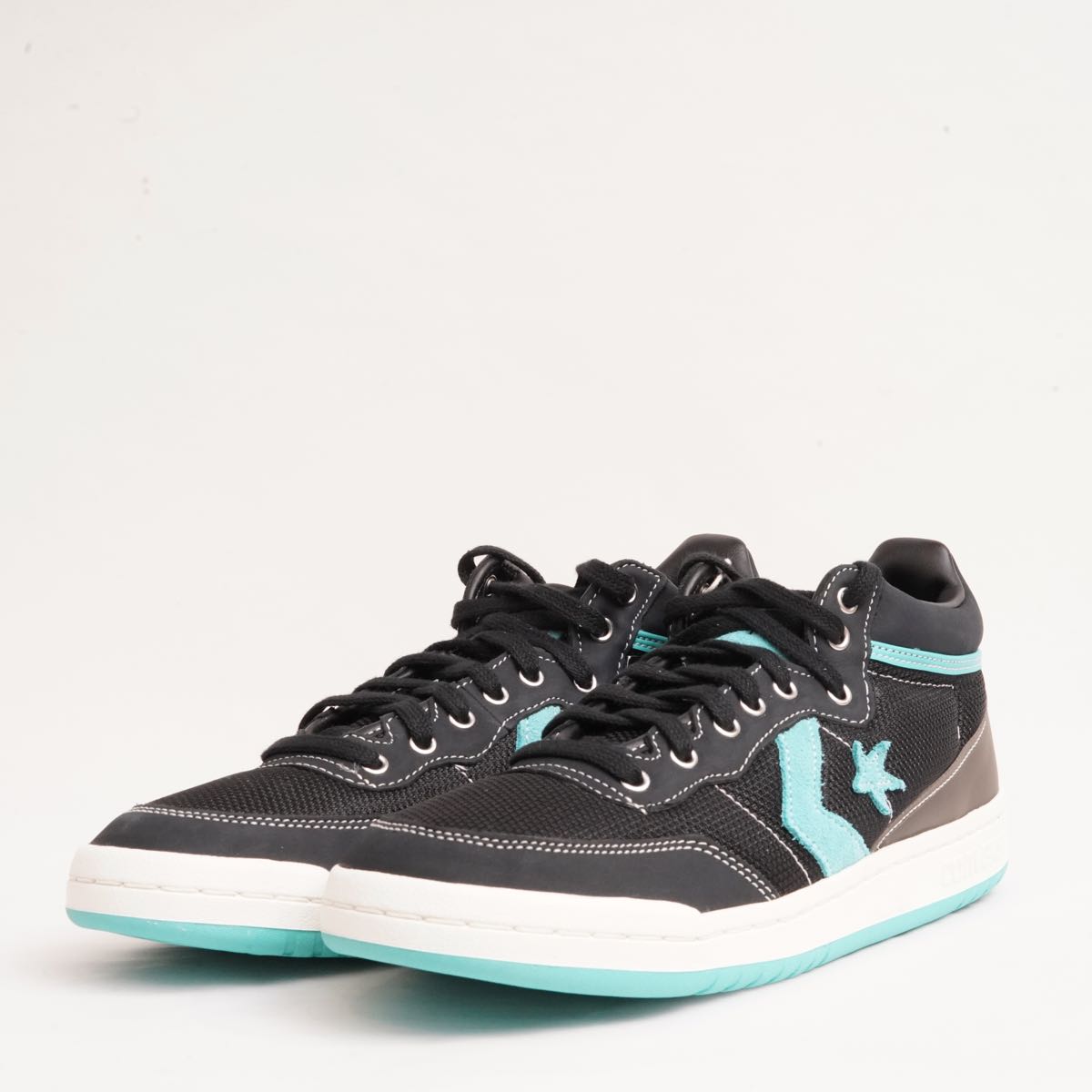 CONVERSE CONS FASTBREAK PRO × LIVERPOOL FC