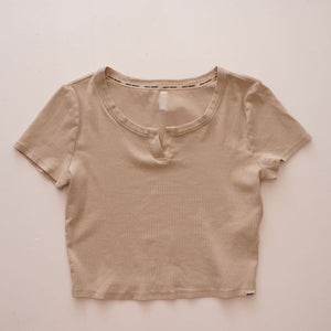 【WOMEN】DKNY ノッチネックリブカットソー