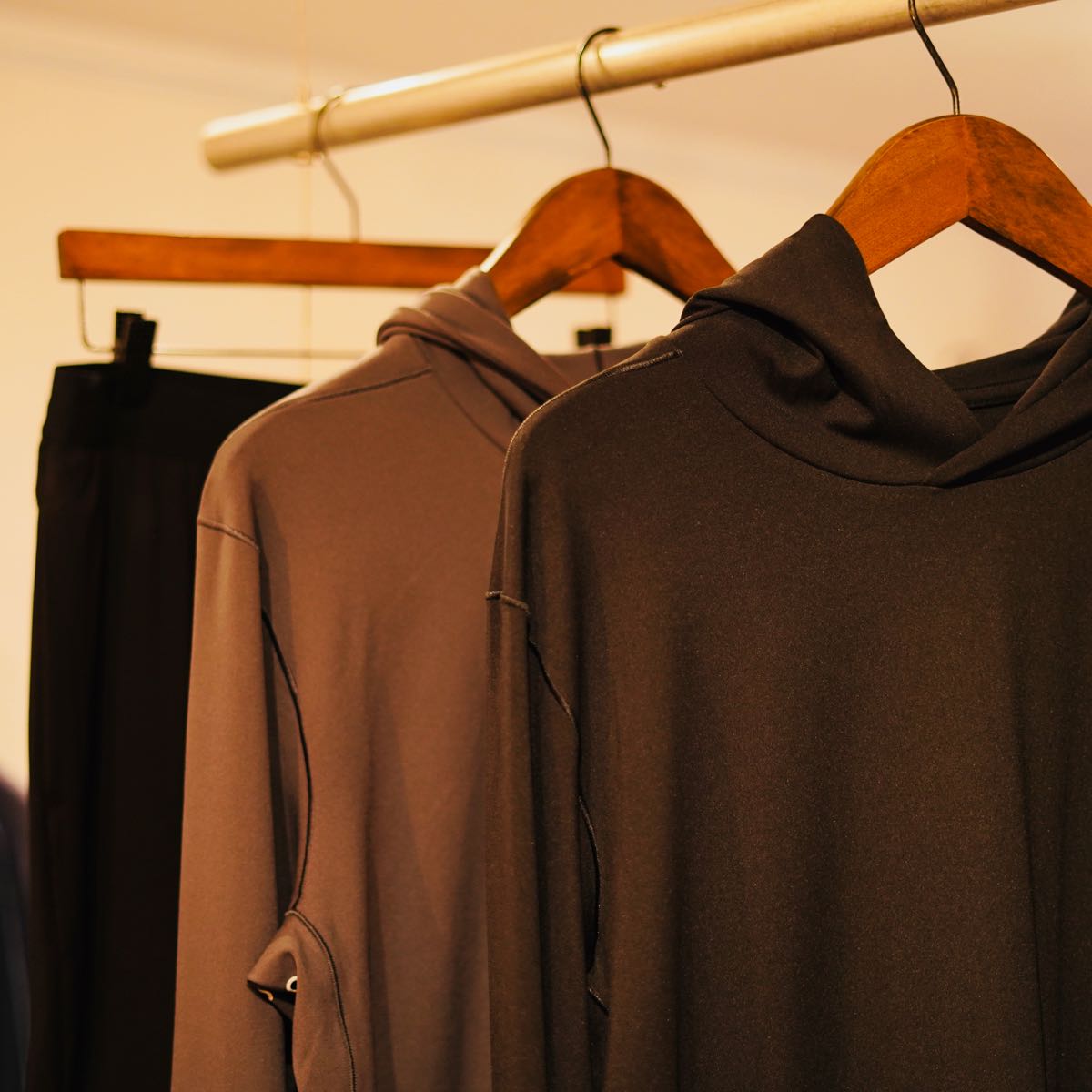 【MEN】CALVIN KLEIN スポーツフーディー＆パンツ