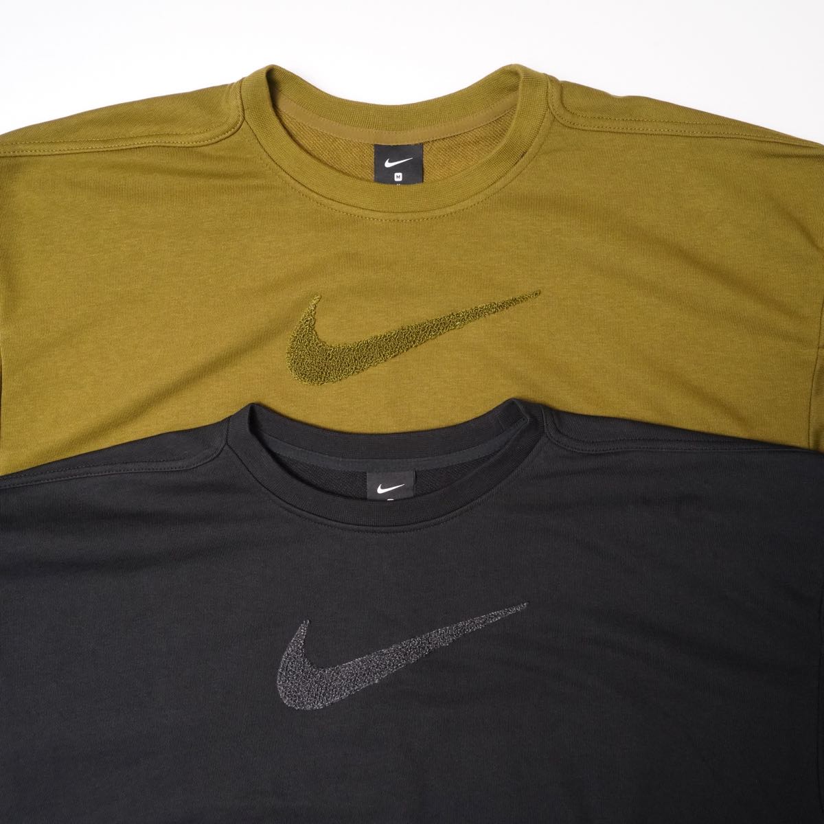 【WOMEN】NIKE SWOOSH SWEAT