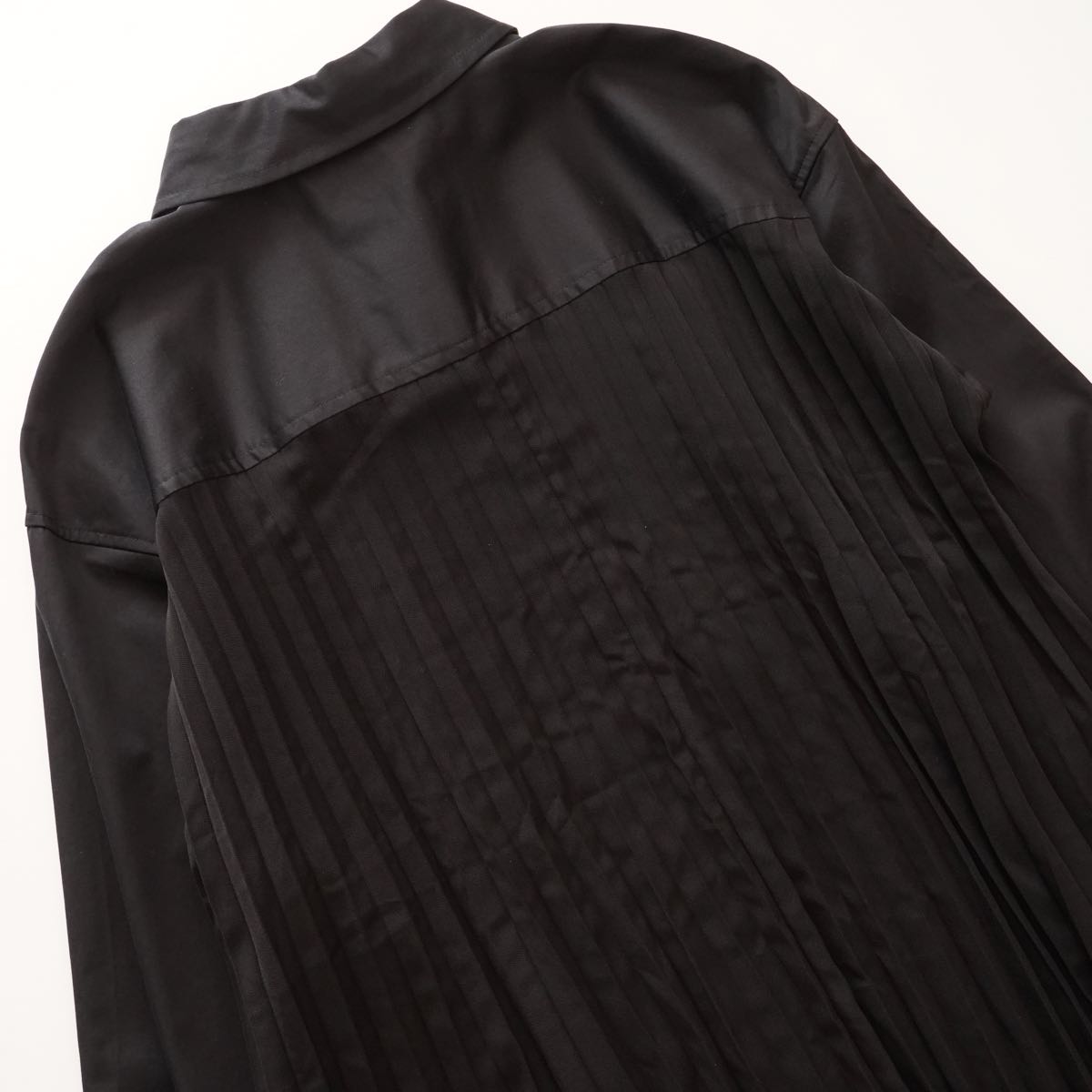 KARL LAGERFELD PARIS カールラガーフェルド ブラック バックプリーツ ポプリンシャツワンピース ドレス BLACK BACK-PLEATS SHIRT DRESS WOMEN