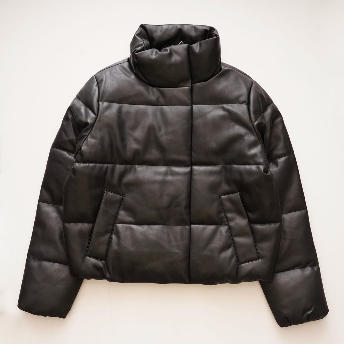 CK カルバンクライン ブラック シンセティックレザー  中わた パファージャケット CALVIN KLEIN BLACK PUFFER JACKET WOMENS