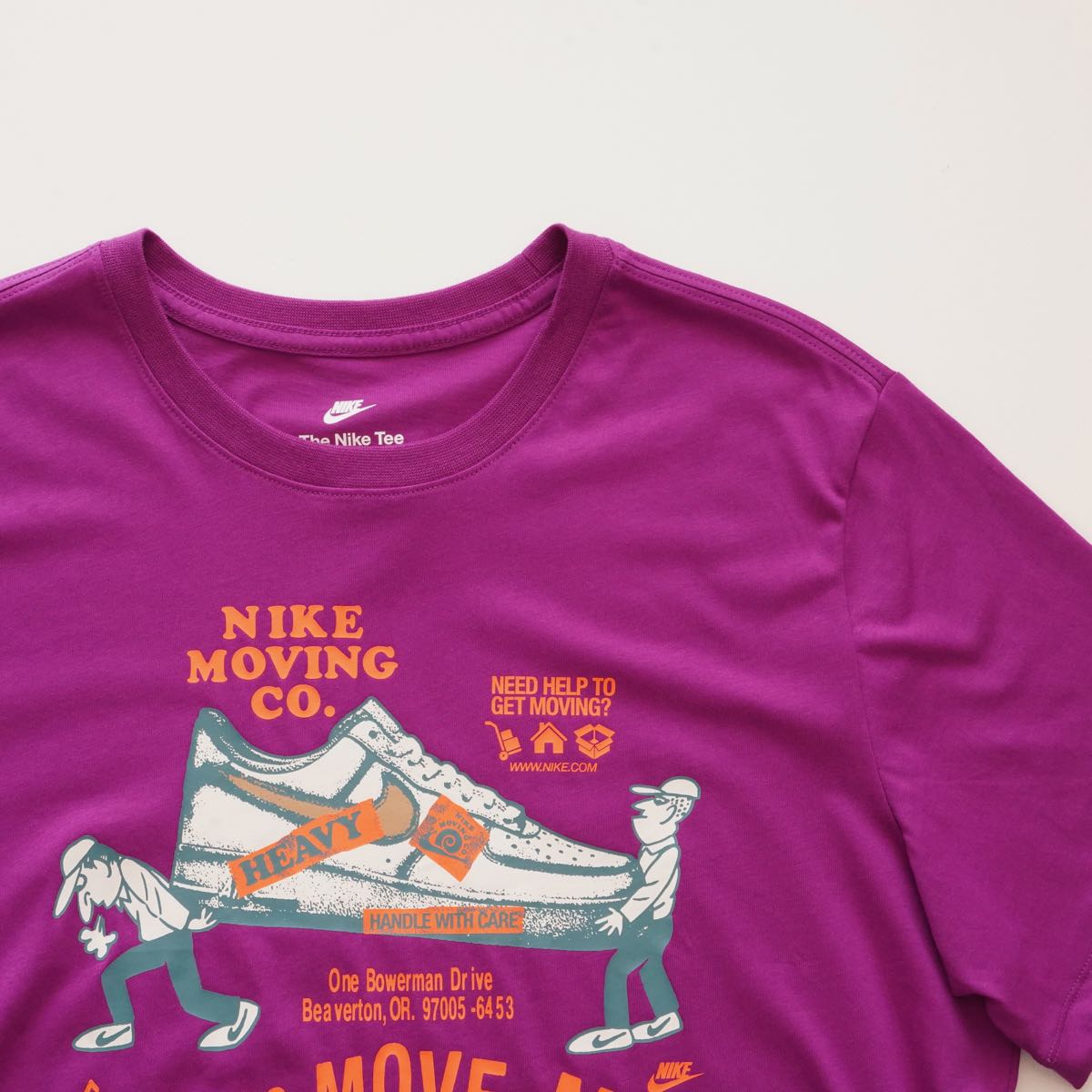 ナイキ パープル NIKE MOVING CO. ヘヴィー プリントTシャツ NIKE PURPLE HEAVY PRINT TEE MEN