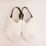 画像をギャラリービューアに読み込む, KARL LAGERFELD PARIS カールラガーフェルド ホワイト ファー ×ロゴ サンダル WHITE FUR×LOGO SANDALS WOMEN
