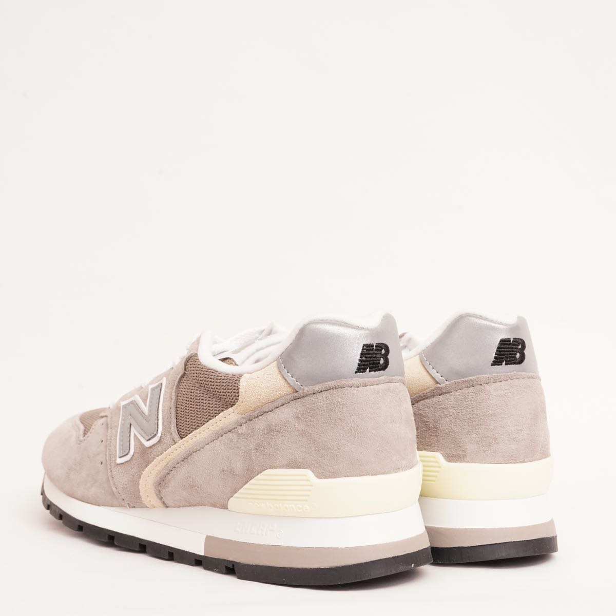 NEW BALANCE M996 ニューバランス U996GR グレー スウェード メッシュ レザー スニーカー GRAY SUEDE MESH SUEDE LEATHER SNEAKERS MADE IN USA