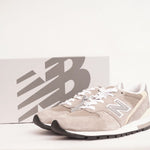 画像をギャラリービューアに読み込む, NEW BALANCE M996 ニューバランス U996GR グレー スウェード メッシュ レザー スニーカー GRAY SUEDE MESH SUEDE LEATHER SNEAKERS MADE IN USA
