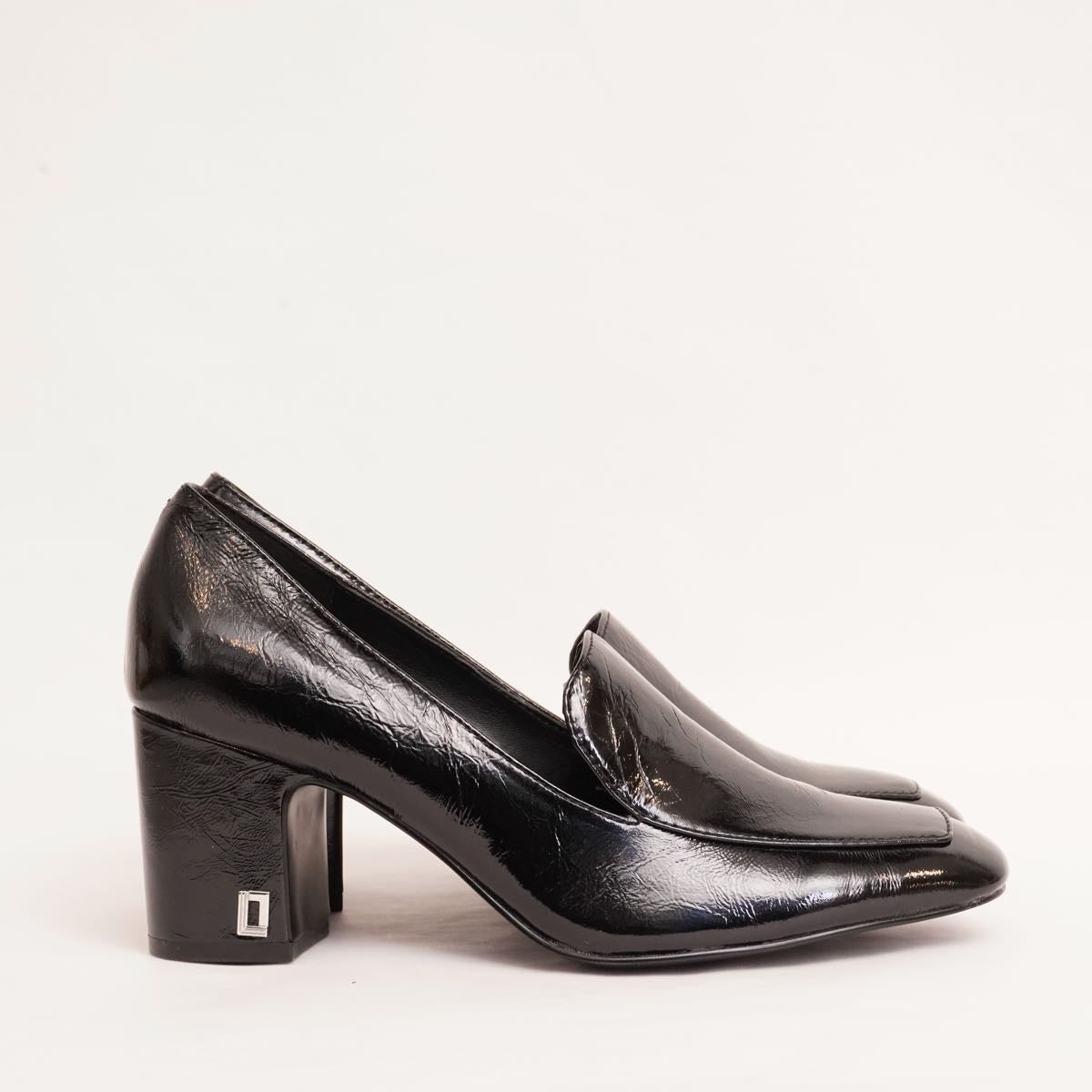 KARL LAGERFELD PARIS カールラガーフェルド ブラック レザー ヒールローファー BLACK LEATHER PENELOPE HEELED LOAFER WOMEN