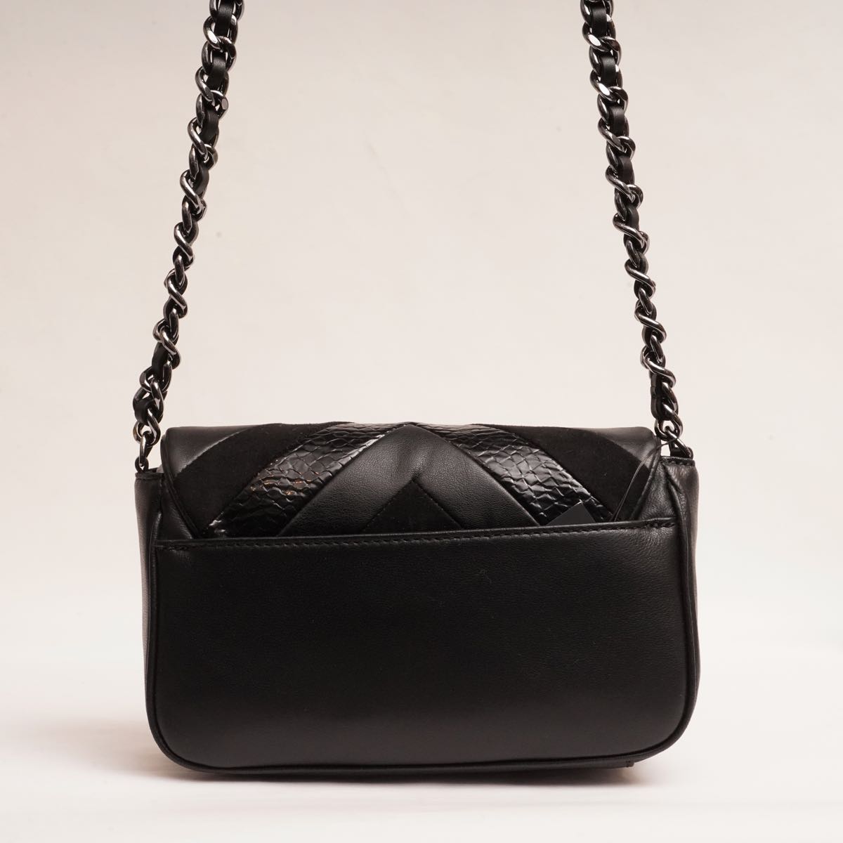 KARL LAGERFELD PARIS カールラガーフェルド ブラック レザー スウェード ショルダーバッグ BLACK LEATHER SUEDE SHOULDER BAG