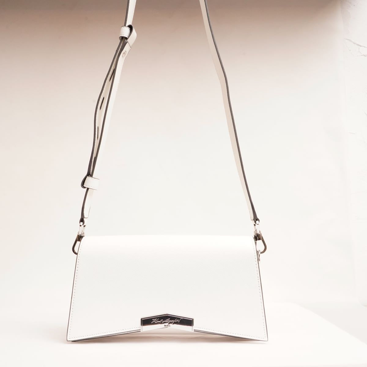 KARL LAGERFELD PARIS カールラガーフェルド ホワイト レザー クラッチ＆ショルダー 2WAY バッグ WHITE LEATHER CLUTCH&SHOULDER 2WAY BAG  「Elegance is an attitude」