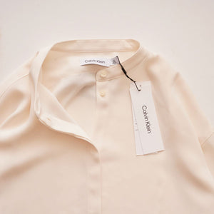 CK カルバンクライン オフホワイト ノーカラー 比翼デザイン シャツ リラックスフィットブラウス CALVIN KLEIN OFF WHITE RELAXFIT SHIRT WOMENS