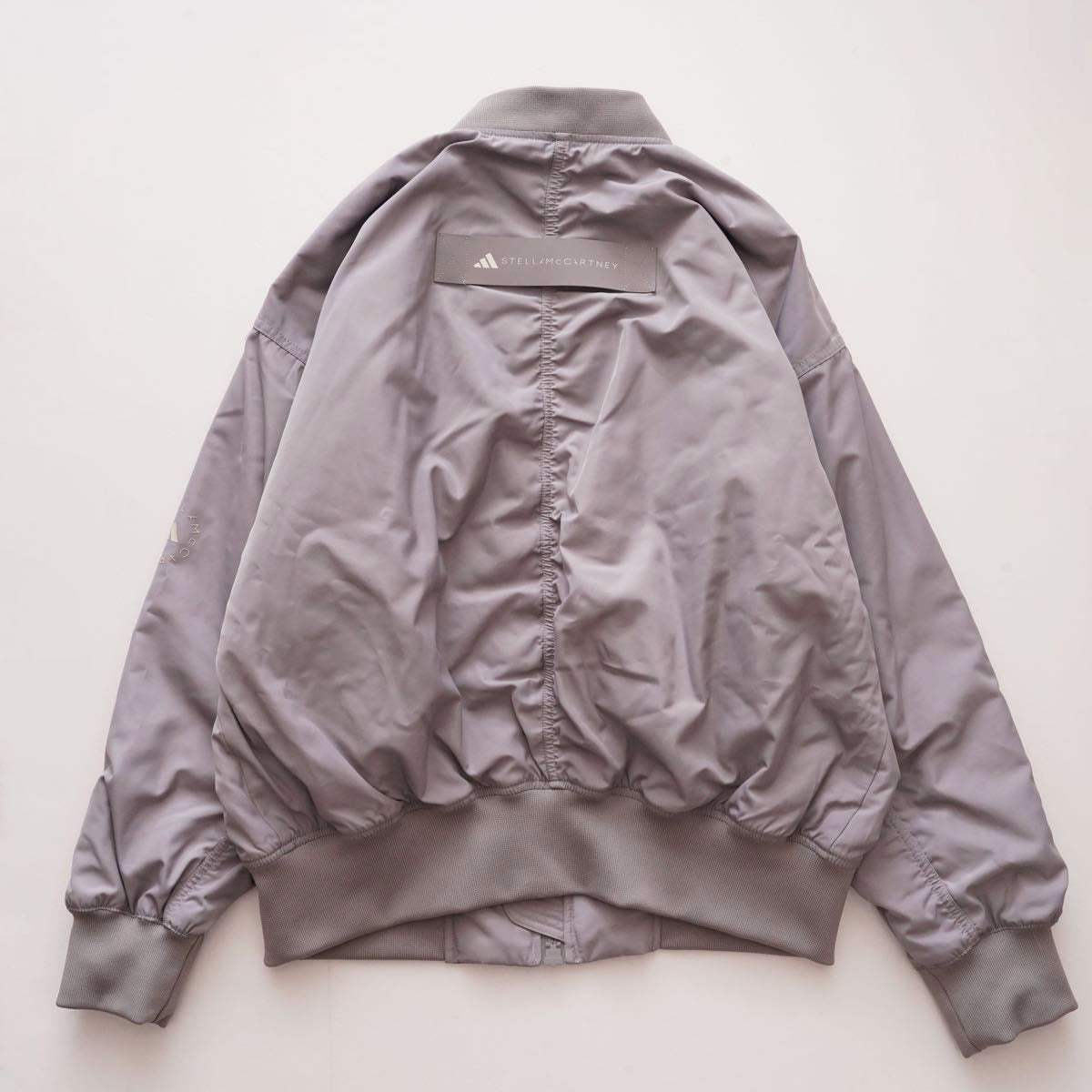 アディダス ステラマッカートニー ダブグレー ボンバージャケット ドロップショルダー ブルゾン ADIDAS × STELLA MCCARTNEY DOVE GRAY BOMBER JACKET WOMEN