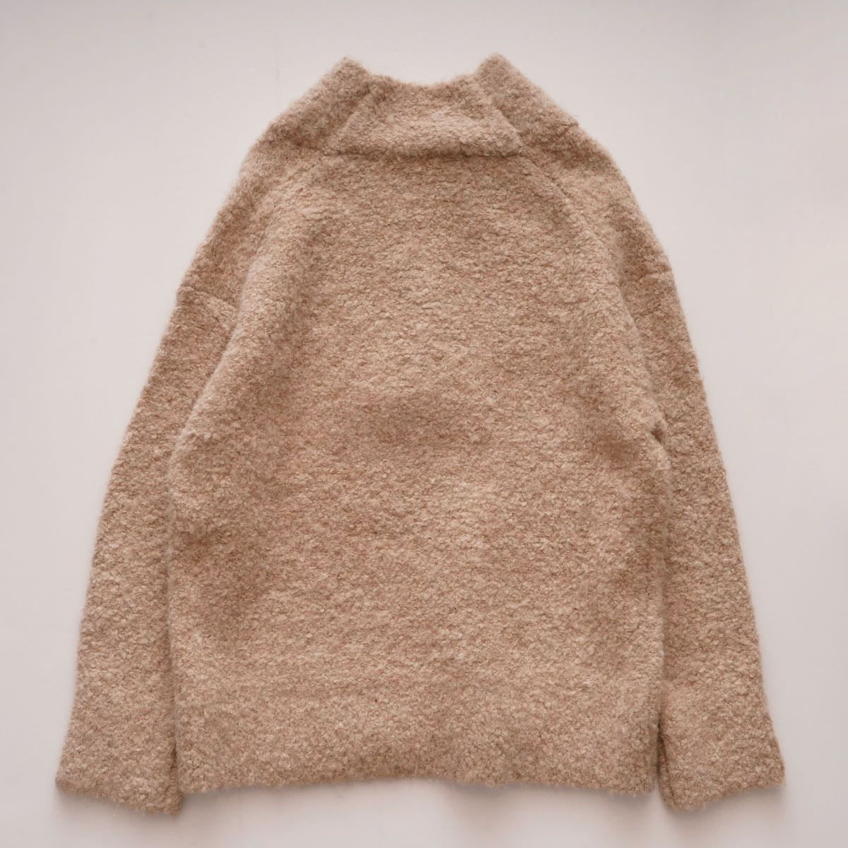 【再入荷】ヴィンス ベージュ イタリア製 ブークレー素材 ショールカラーニット VINCE BEIGE BOUCLE SHAWL COLLAR KNIT SWEATER WOMEN