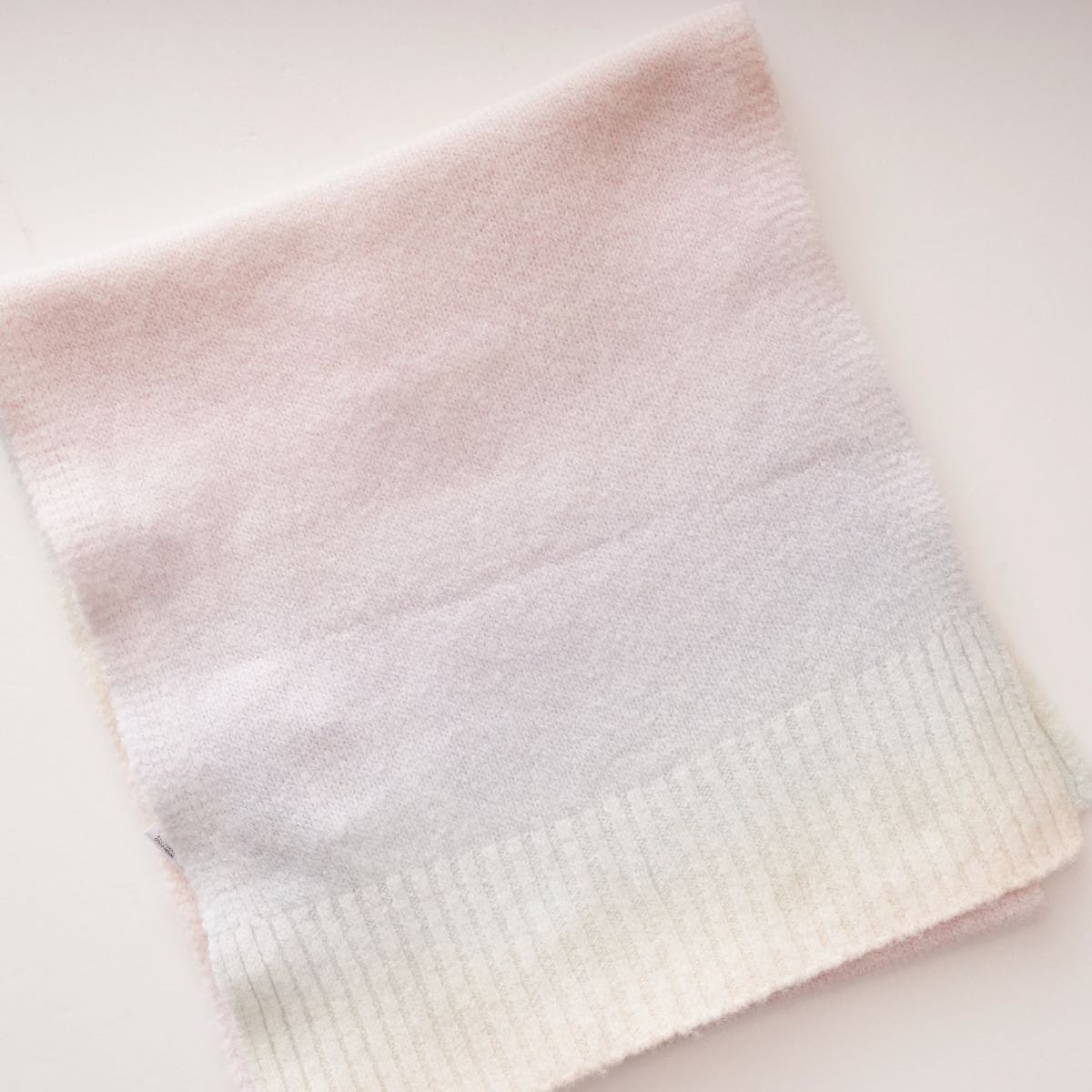 スプレンディッド パステルレインボーカラー マフラー SPLENDID PASTEL RAINBOW COLOR SCARF