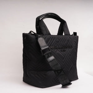 KARL LAGERFELD PARIS カールラガーフェルド ブラック ナイロン キルティング トートバッグ BLACK NYLON QUILTING TOTE-BAG