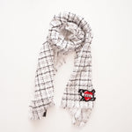 画像をギャラリービューアに読み込む, KARL LAGERFELD PARIS ハートメタリック ホワイト プレイド ショール WHITE HEART METALLIC SHAWL
