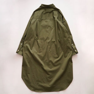 アドラーブル ストレッチ コーマツイル ミリタリーグリーン シャツワンピース ロング ADOLUVLE ORIGINAL COMBED TWILL FABRIC MILITARY GREEN SHIRT-DRESS LONG DRESS