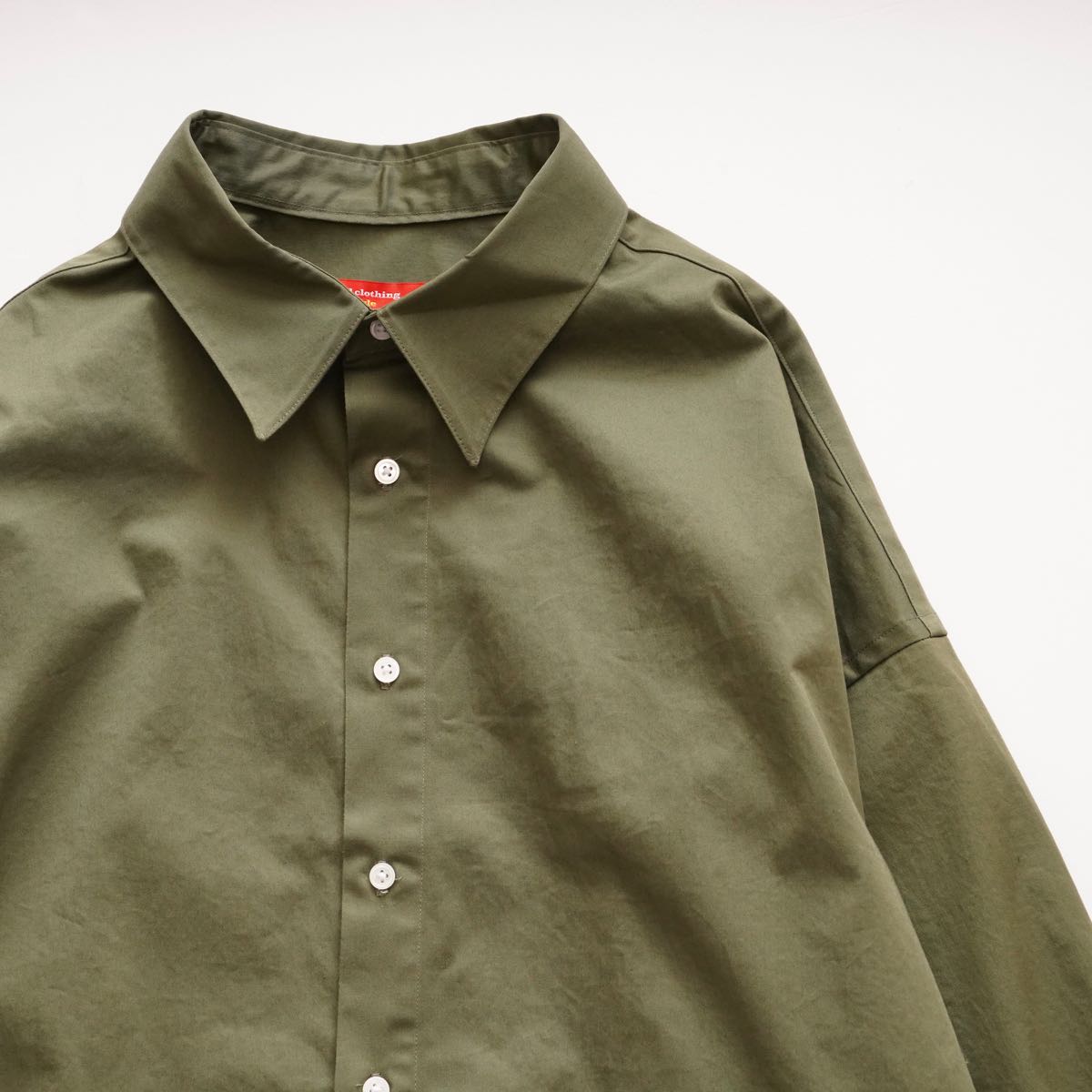 アドラーブル ストレッチ コーマツイル ミリタリーグリーン シャツワンピース ショート ADOLUVLE ORIGINAL COMBED TWILL FABRIC MILITARY GREEN SHIRT-DRESS SHORT SLEEVE DRESS