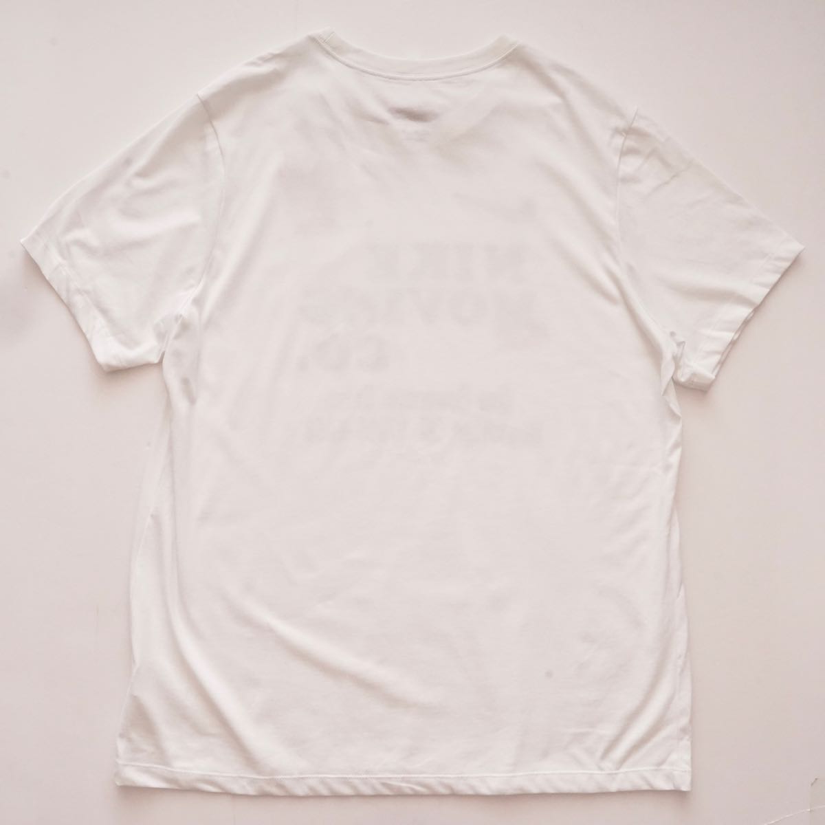 ナイキ ホワイト NIKE MOVING CO. ムーヴィング プリントTシャツ NIKE WHITE PRINT TEE MEN