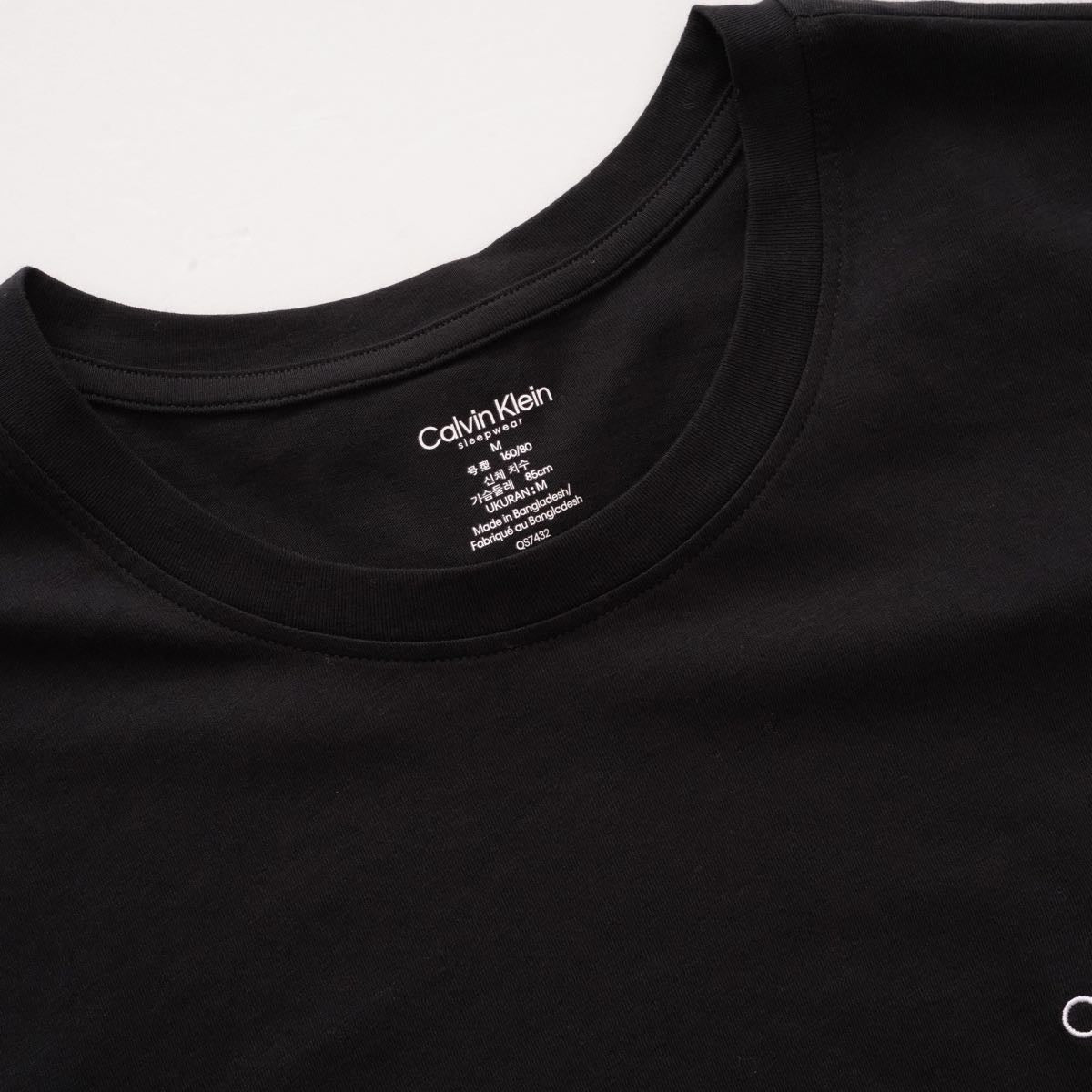 CK カルバンクライン ブラック 半袖 ハート＆ロゴTシャツ  CALVIN KLEIN BLACK S/S HEART&LOGO TEE T-SHIRT WOMENS