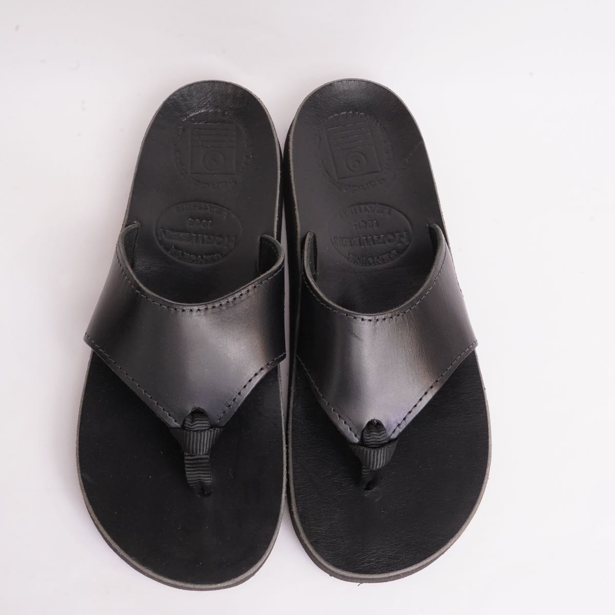 THE SANDALMAN – ADOLUVLE WEB STORE