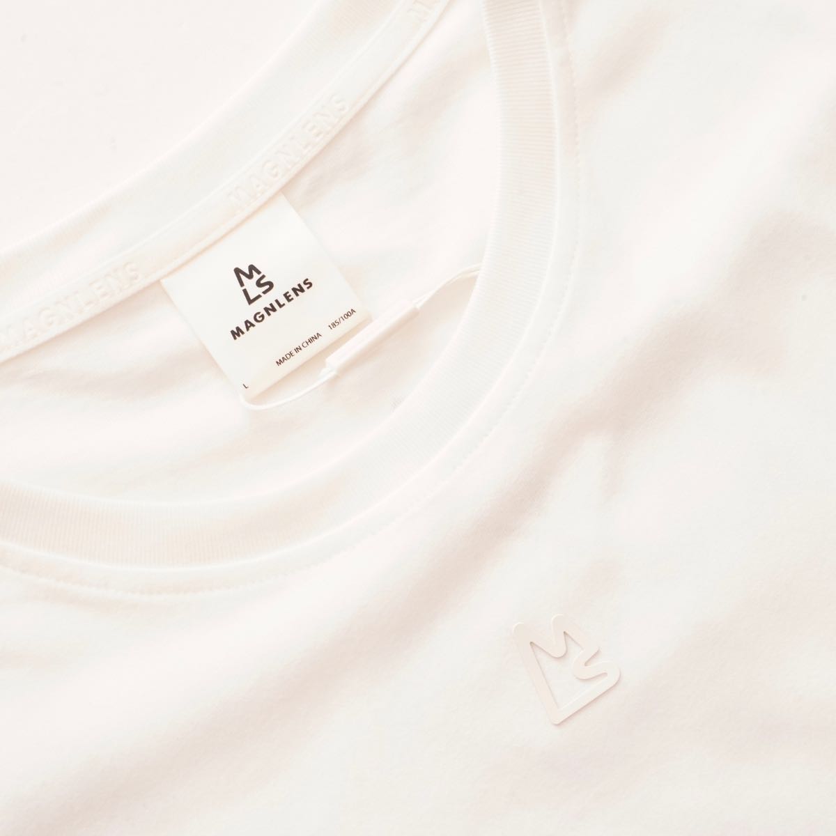MAGNLENS マグレンズ ホワイト インディペンデンス Tシャツ WHITE THE DECLARATIONOF INDEPENDENCE TEE MEN