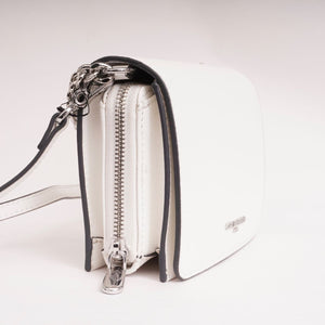 KARL LAGERFELD PARIS カールラガーフェルド ホワイト レザー ショルダーバッグ WHITE LEATHER SHOULDER BAG