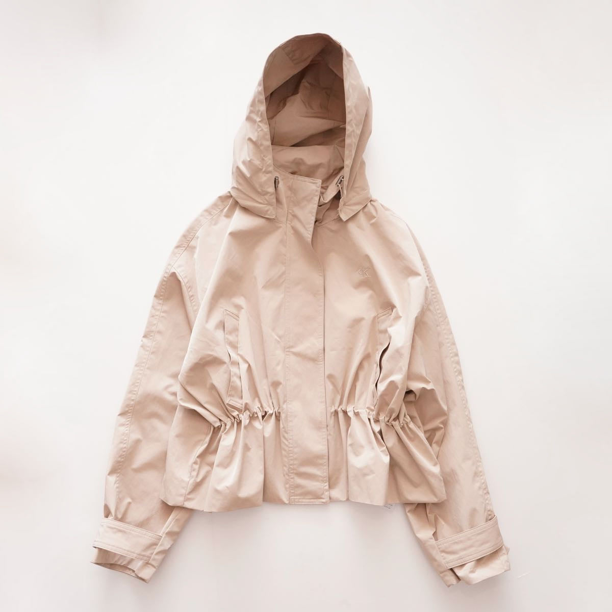 CK カルバンクライン ジーンズ ベージュ フード付き ピーチタッチ ショート丈 ジャケット CALVIN KLEIN JEANS BEIGE PEACH TOUCH SHORT JACKET WOMENS
