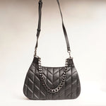 画像をギャラリービューアに読み込む, KARL LAGERFELD PARIS カールラガーフェルド ブラック レザー キルティング ショルダー バッグ BLACK LEATHER QUILTED SHOULDER BAG
