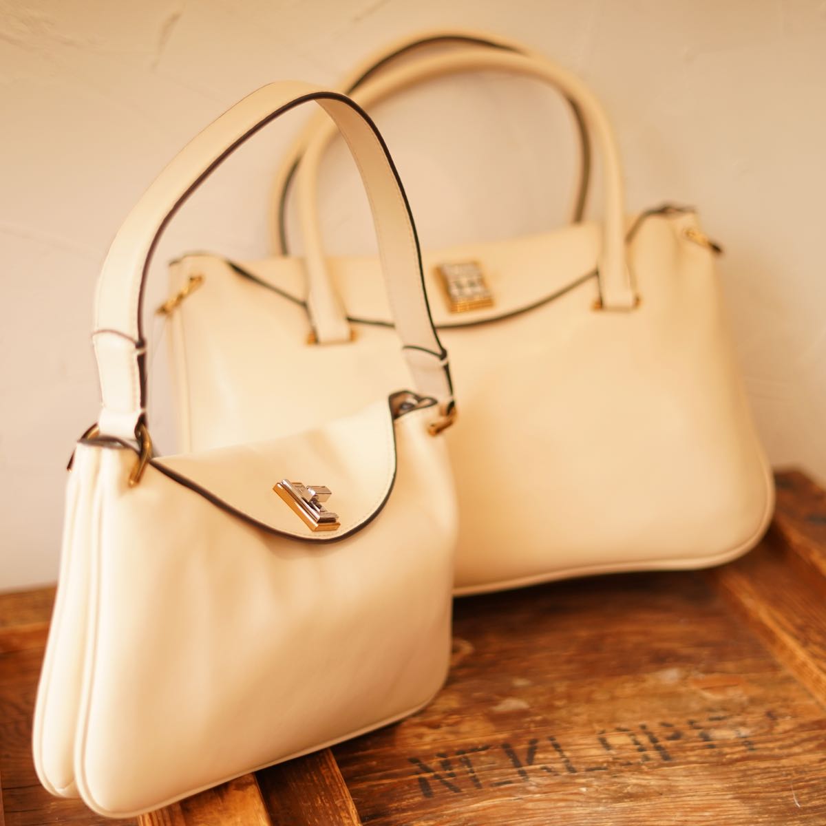 KARL LAGERFELD PARIS カールラガーフェルド L クリーム レザー ハンドバッグ＆ショルダーバッグ CREAM LEATHER HAND BAG & SHOULDER BAG ラージ