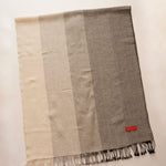 画像をギャラリービューアに読み込む, アドラーブル グレー グラデーション アルパカストール 『FADE』 ADOLUVLE GRAY GRADATION ALPACA 100% SHAWL
